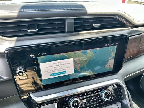 Certified 2025 GMC Sierra 1500 Denali Ultimate AWD/4WD image 28