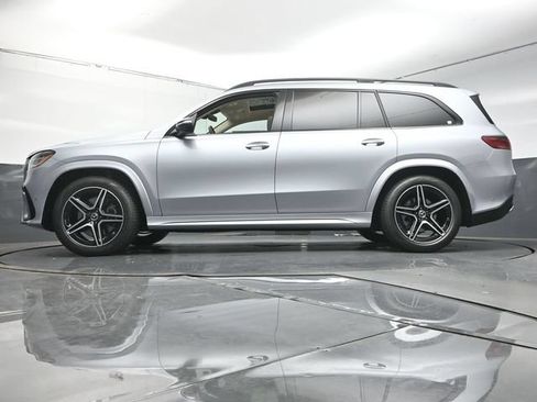 Used 2026 Mercedes-Benz GLS 450 4MATIC image 38
