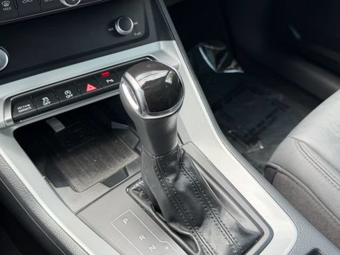 Used 2020 Audi Q3 2.0T Premium Plus AWD/4WD image 26