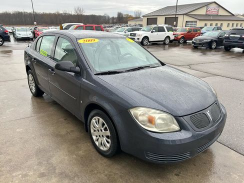 Used 2009 Pontiac G5 image 3