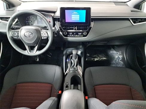 Used 2023 Toyota Corolla SE image 16