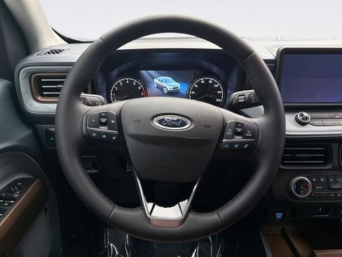 Used 2023 Ford Maverick Lariat w/ Lariat Luxury Package AWD/4WD image 12