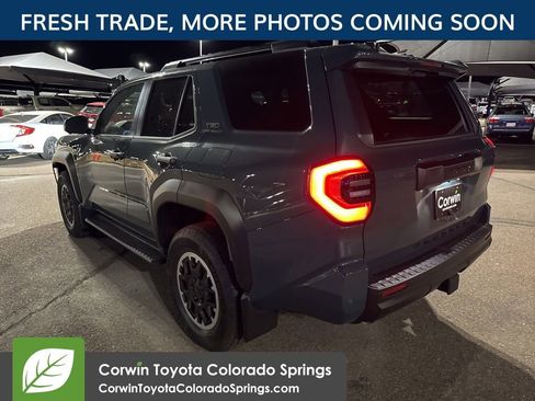 Used 2025 Toyota 4Runner TRD Off-Road Premium image 8