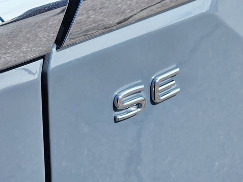 New 2026 Volkswagen Atlas SE image 30