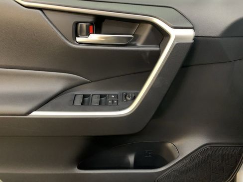 New 2025 Toyota RAV4 XLE image 10