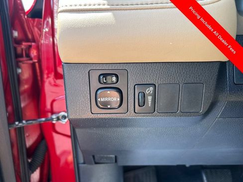 Used 2016 Toyota RAV4 XLE FWD image 7