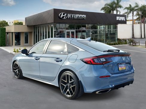 Used 2024 Honda Civic Sport Touring image 5