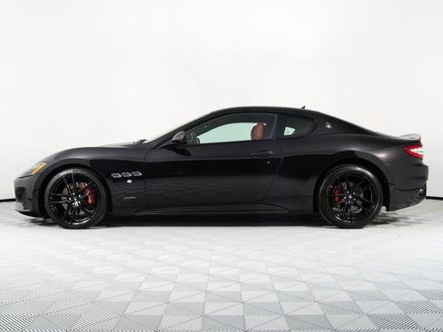 Used 2018 Maserati GranTurismo MC RWD image 16