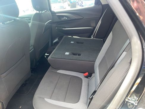 Used 2025 Chevrolet TrailBlazer LT FWD image 11