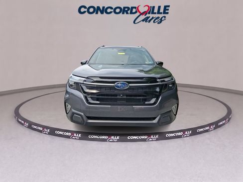 Certified 2026 Subaru Forester Touring AWD/4WD image 3