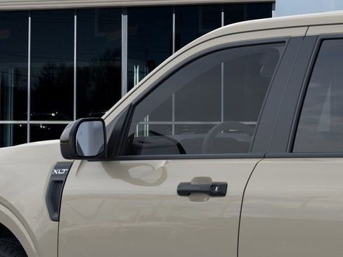 New 2025 Ford Maverick XLT w/ XLT Luxury Package image 13