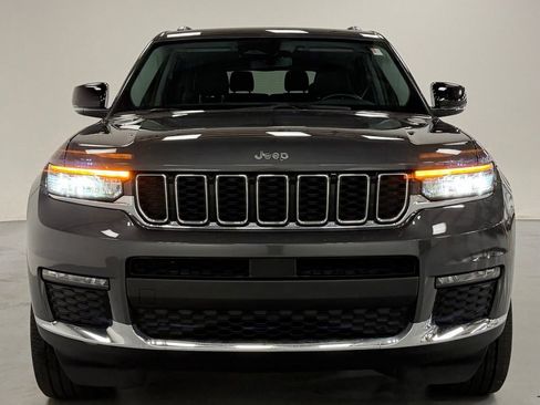 Used 2022 Jeep Grand Cherokee L Limited AWD/4WD image 7