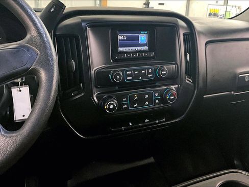 Used 2014 Chevrolet Silverado 1500 W/T w/ Trailering Package image 7