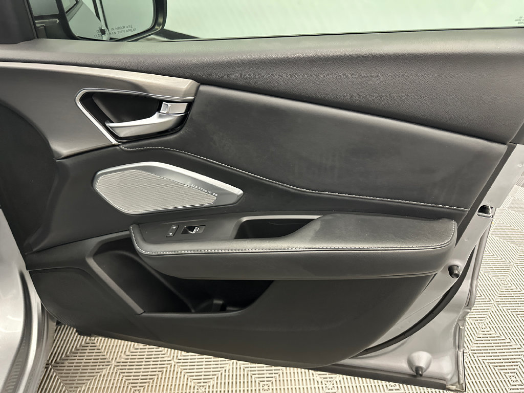 Used 2021 Acura RDX w/ Advance Package FWD image 16