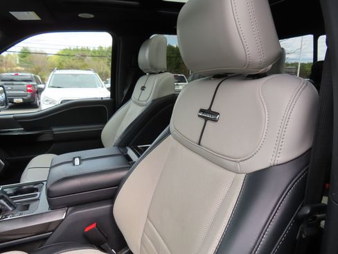 Used 2024 Ford F150 Lightning Platinum image 34