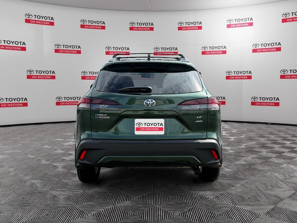 New 2026 Toyota Corolla Cross LE w/ Moonroof Package AWD/4WD image 6
