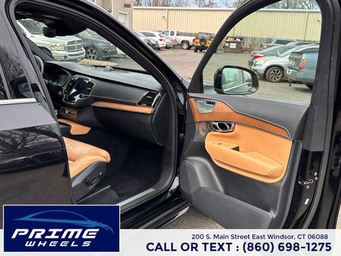 Used 2016 Volvo XC90 T6 image 17
