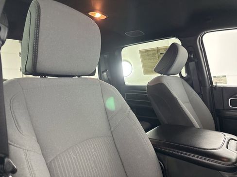 Used 2024 RAM 2500 Big Horn w/ Bed Utility Group image 25