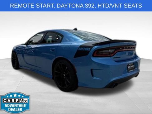 Used 2018 Dodge Charger R/T RWD image 6