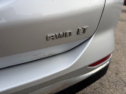 Used 2020 Chevrolet Equinox LT image 22