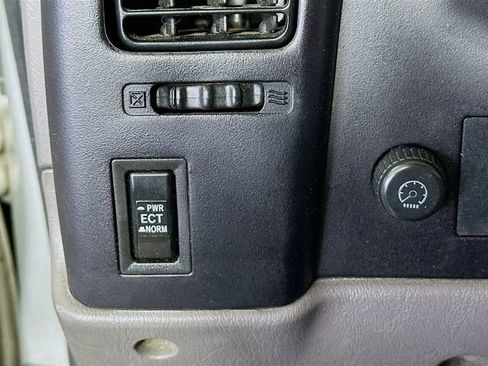 Used 2002 Toyota Tacoma PreRunner image 12