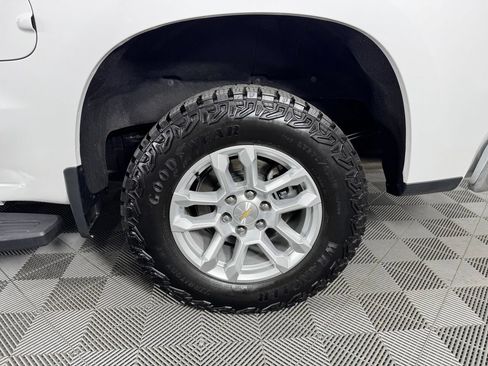 Used 2025 Chevrolet Silverado 1500 LTZ w/ Z71 Off-Road Package AWD/4WD image 37