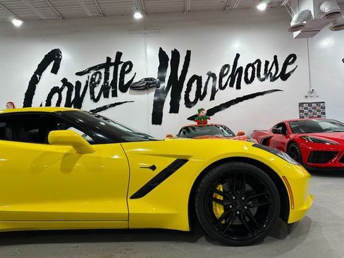 Used 2016 Chevrolet Corvette Stingray Coupe w/ 3LT Preferred Equipment Group image 5