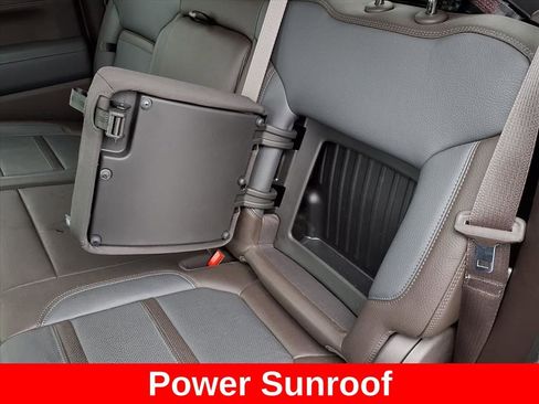 Used 2021 GMC Sierra 1500 Denali w/ Denali Premium Package image 29