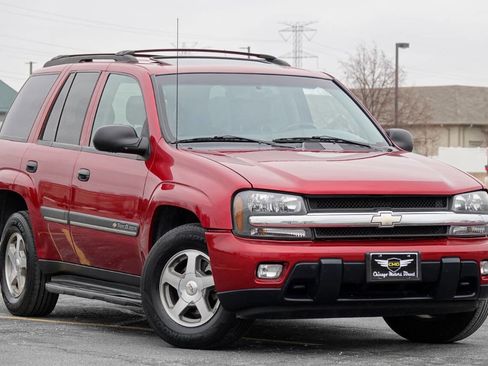 Used 2002 Chevrolet TrailBlazer LT w/ Preferred Equipment Group AWD/4WD image 50