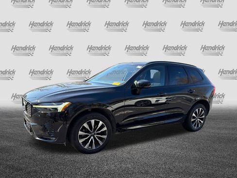 Certified 2023 Volvo XC60 B5 Plus w/ Climate Package image 9