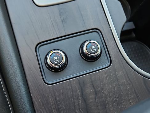 Used 2021 Nissan Murano Platinum w/ Cargo Package image 15