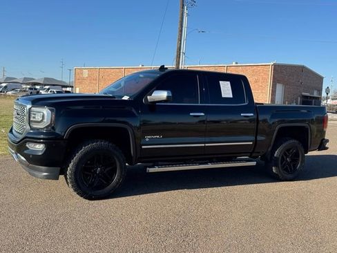 Used 2018 GMC Sierra 1500 Denali image 3
