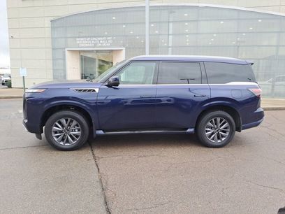 Certified 2025 INFINITI QX80 Pure w/ Cargo Package