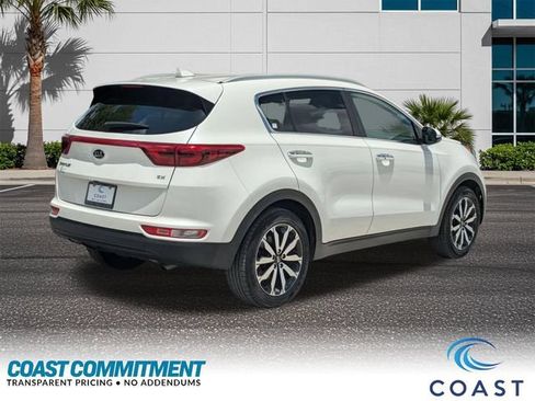 Used 2019 Kia Sportage EX FWD image 6