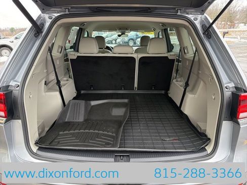 Used 2024 Volkswagen Atlas SE image 25