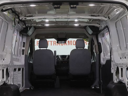 Used 2018 Ford Transit 150 130 Low Roof RWD image 6