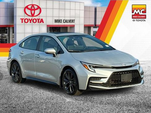 Used 2026 Toyota Corolla XSE FWD image 7