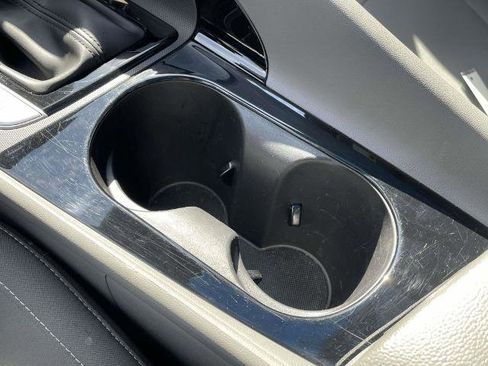 Used 2025 Hyundai Elantra SEL image 29