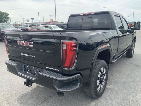 Used 2024 GMC Sierra 3500 Denali w/ Denali Reserve Package AWD/4WD image 15