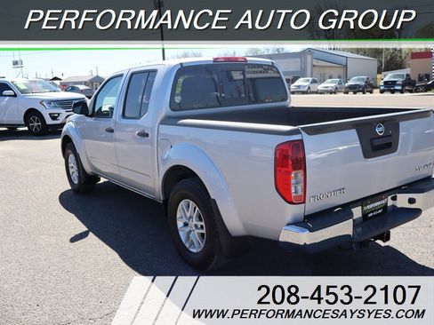 Used 2019 Nissan Frontier SV AWD/4WD image 5