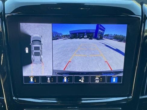 Used 2024 Chevrolet Traverse RS w/ LPO, Floor Liner Package FWD image 10