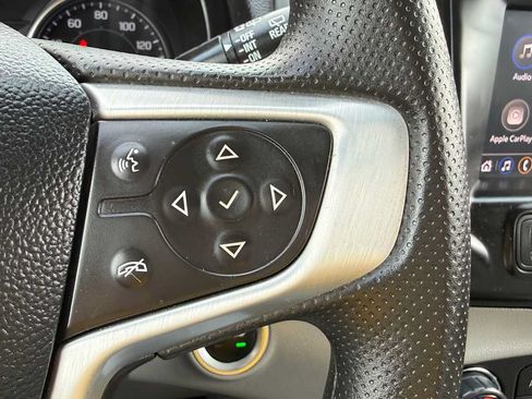 Used 2024 GMC Terrain SLE w/ Driver Convenience Package AWD/4WD image 16