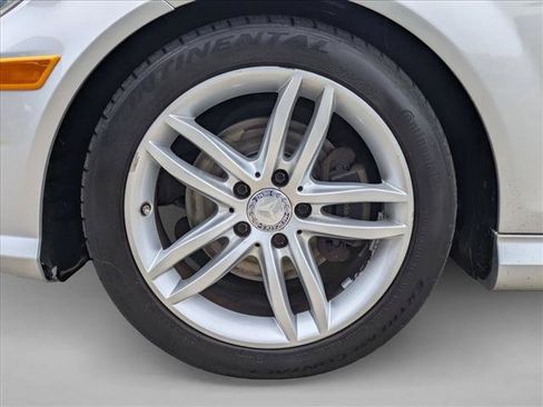 Used 2014 Mercedes-Benz C 250 Sedan image 23