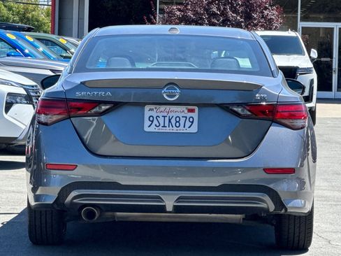 Used 2022 Nissan Sentra SR w/ Trunk Package image 5