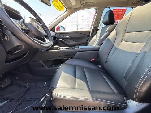 Certified 2023 Nissan Rogue SL w/ SL Premium Package AWD/4WD image 9