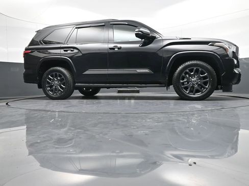 Certified 2023 Toyota Sequoia Platinum image 31