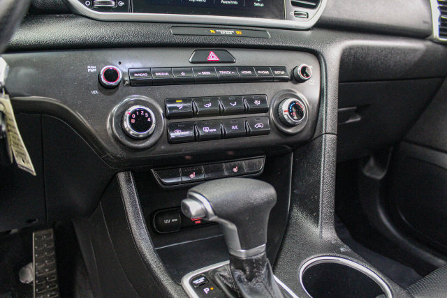 Used 2022 Kia Sportage Nightfall Edition AWD/4WD image 23