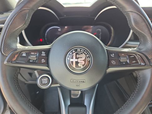 Used 2024 Alfa Romeo Stelvio Ti AWD/4WD image 23