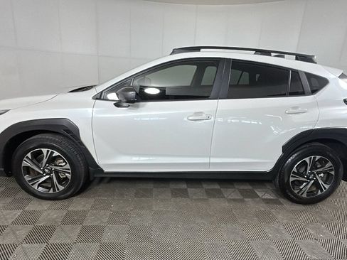 Used 2024 Subaru Crosstrek 2.0i Premium AWD/4WD image 8