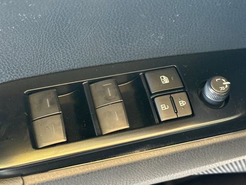 New 2026 Toyota Camry SE image 13